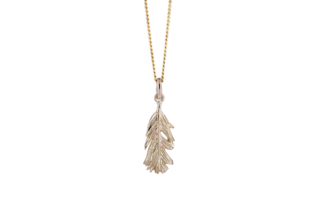 Short feather pendant in 9ct Yellow Gold