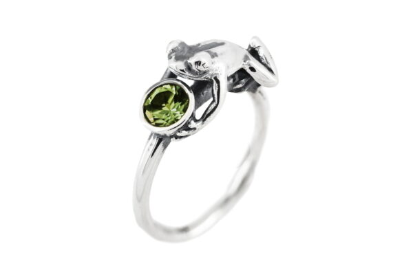 The Gem Hopper ring - Peridot