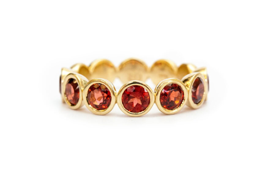 9ct Gold Garnet Ring