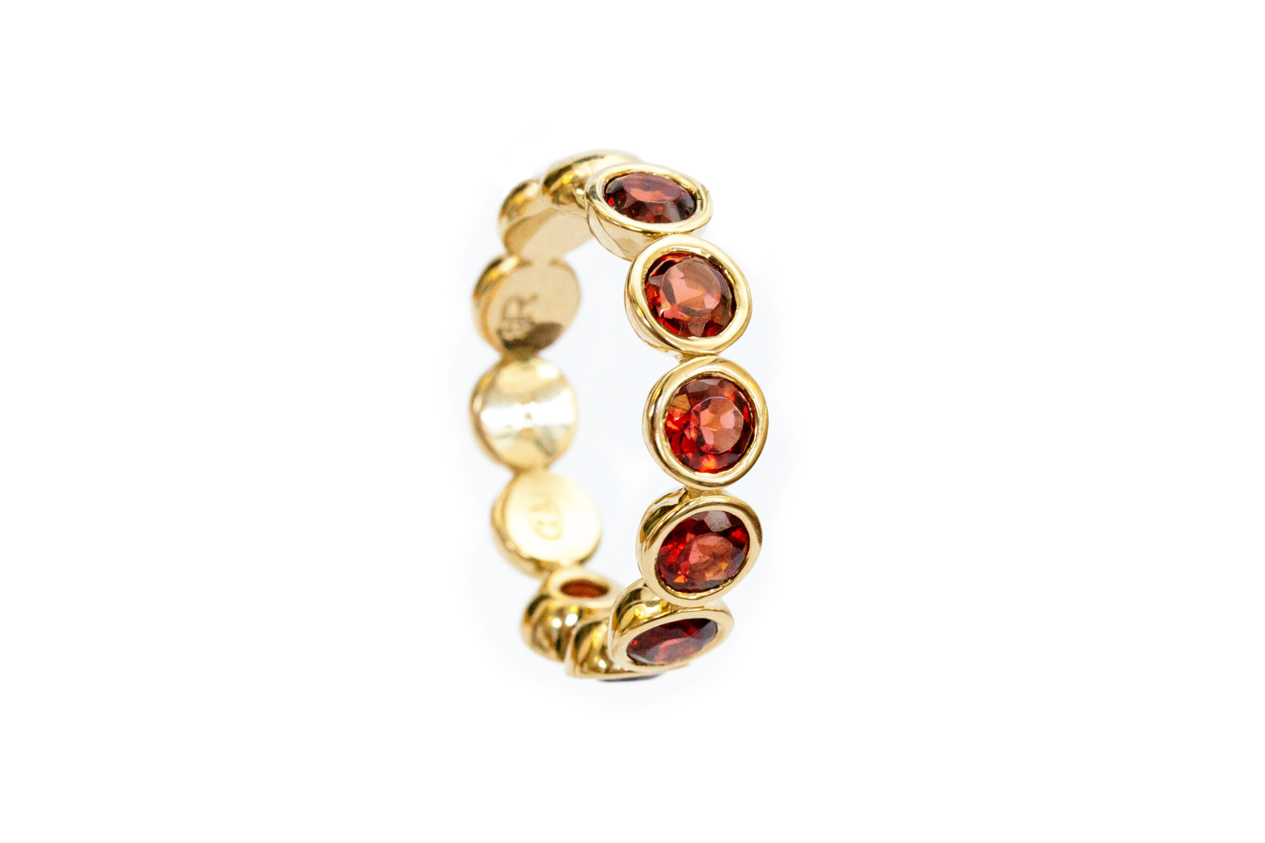 9ct Gold Garnet Ring