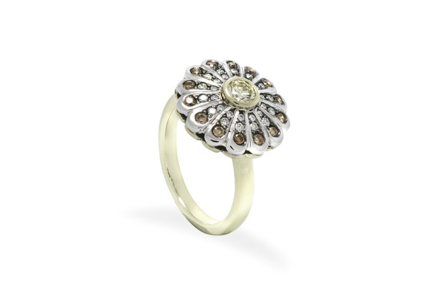 diamond cluster ring